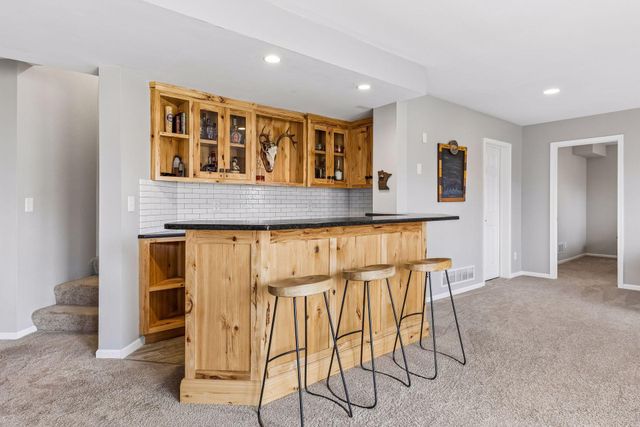 1515 Broken Oak Court, Lino Lakes, MN 55038