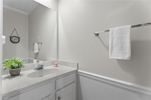 604 Barkworth Road, Clemmons, NC 27012
