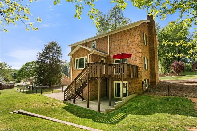 604 Barkworth Road, Clemmons, NC 27012