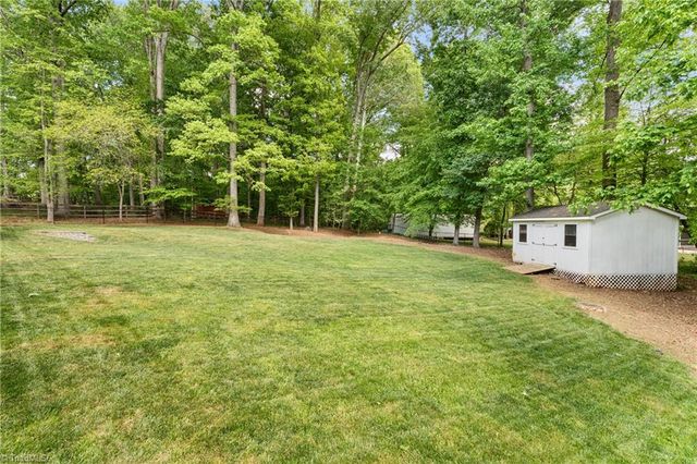 604 Barkworth Road, Clemmons, NC 27012