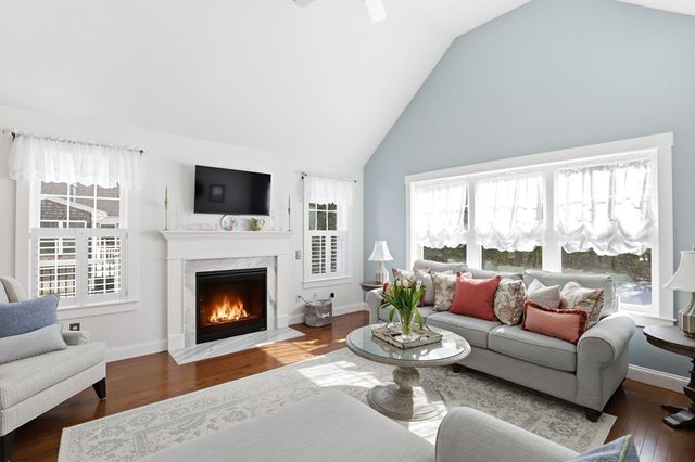 101 White Clover Trl, Plymouth, MA 02360