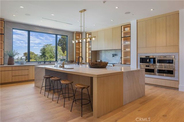 24105 HIDDEN RIDGE Road, Hidden Hills, CA 91302