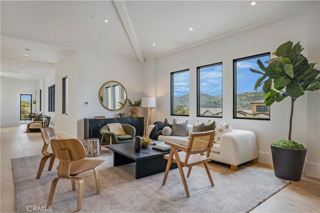 24105 HIDDEN RIDGE Road, Hidden Hills, CA 91302