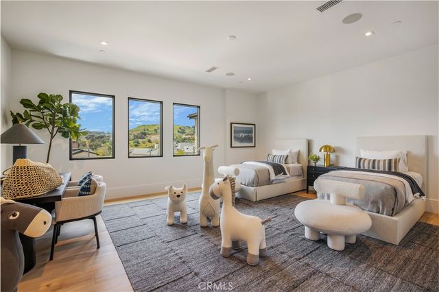 24105 HIDDEN RIDGE Road, Hidden Hills, CA 91302
