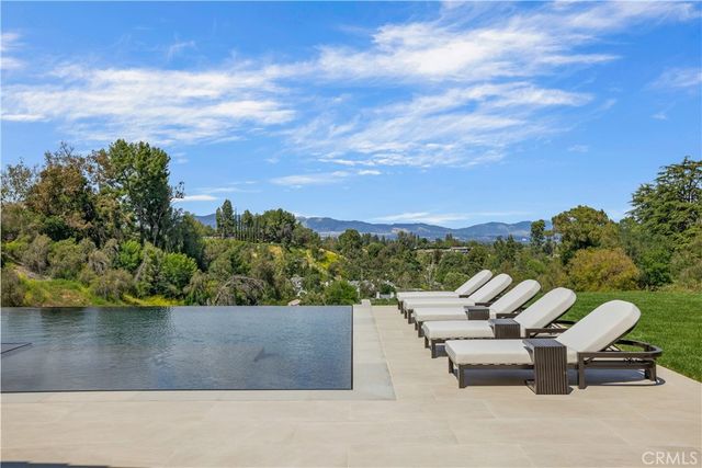 24105 HIDDEN RIDGE Road, Hidden Hills, CA 91302