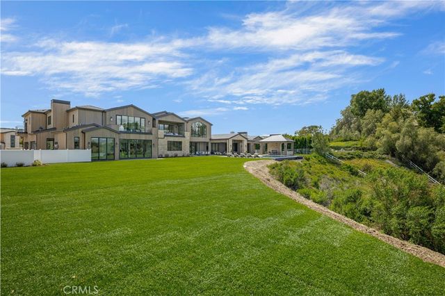 24105 HIDDEN RIDGE Road, Hidden Hills, CA 91302