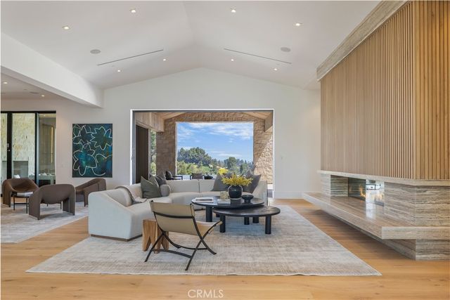 24105 HIDDEN RIDGE Road, Hidden Hills, CA 91302