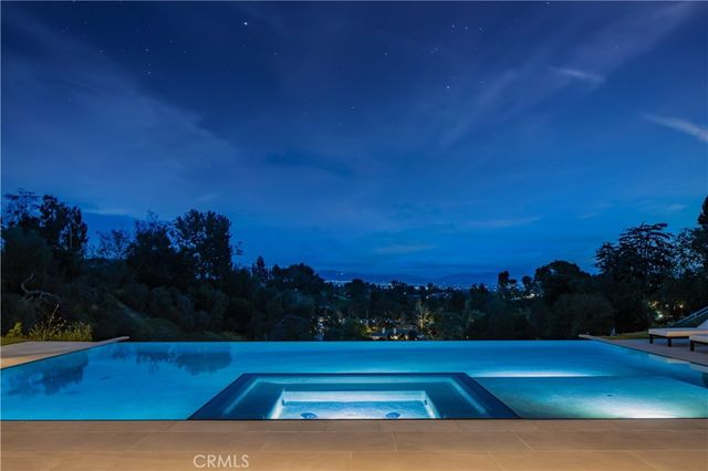 24105 HIDDEN RIDGE Road, Hidden Hills, CA 91302