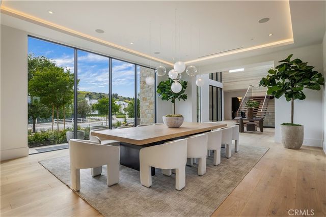 24105 HIDDEN RIDGE Road, Hidden Hills, CA 91302