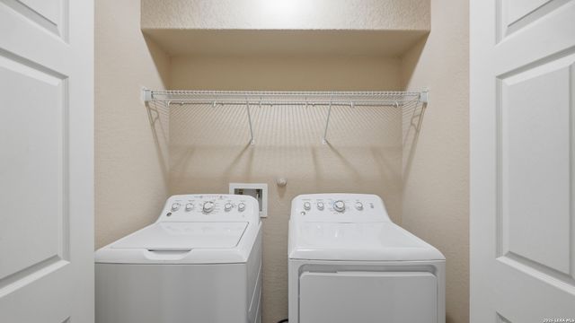 263 Limestone creek, New Braunfels, TX 78130