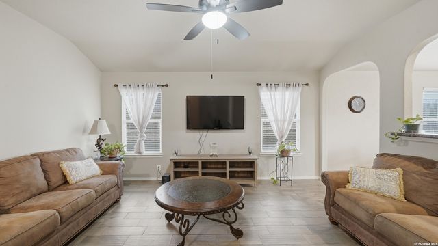 263 Limestone creek, New Braunfels, TX 78130