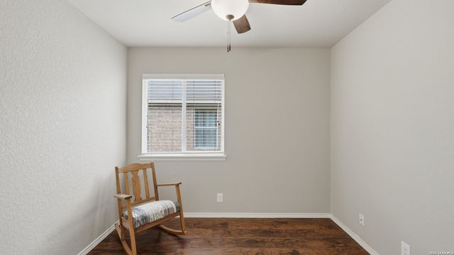 263 Limestone creek, New Braunfels, TX 78130