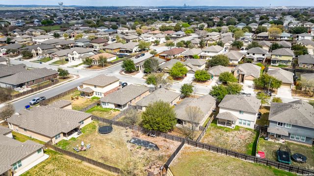 263 Limestone creek, New Braunfels, TX 78130