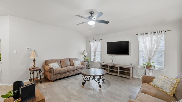 263 Limestone creek, New Braunfels, TX 78130