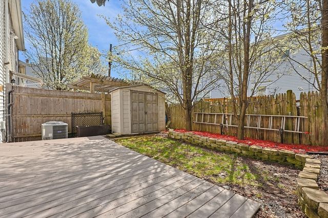 453 E 5th St, Boston, MA 02127