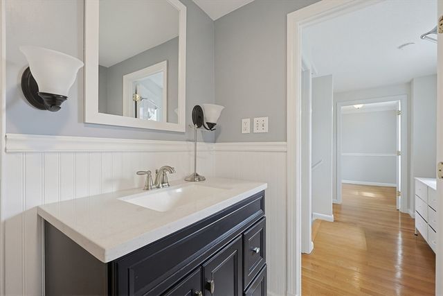 453 E 5th St, Boston, MA 02127