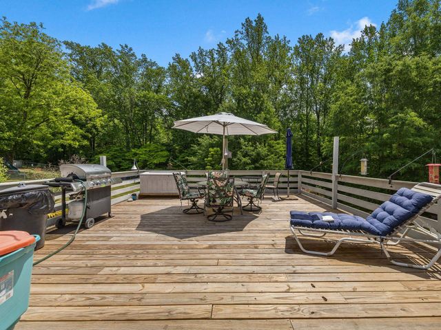 111 Owens Drive, Inman, SC 29349