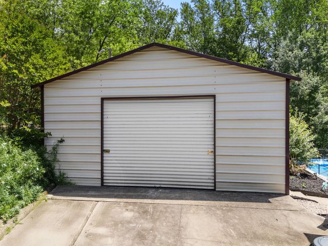 111 Owens Drive, Inman, SC 29349