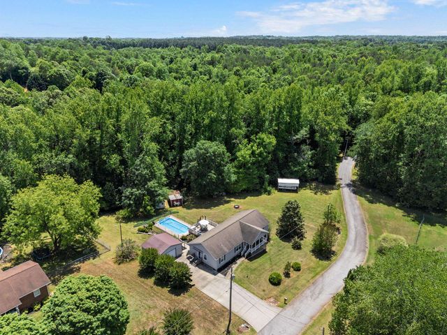 111 Owens Drive, Inman, SC 29349