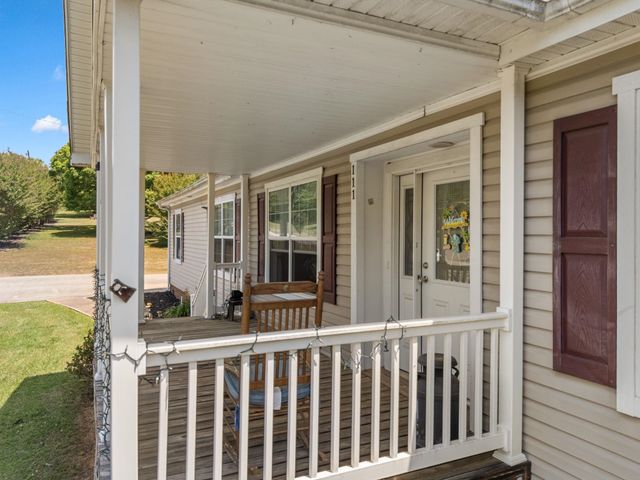 111 Owens Drive, Inman, SC 29349