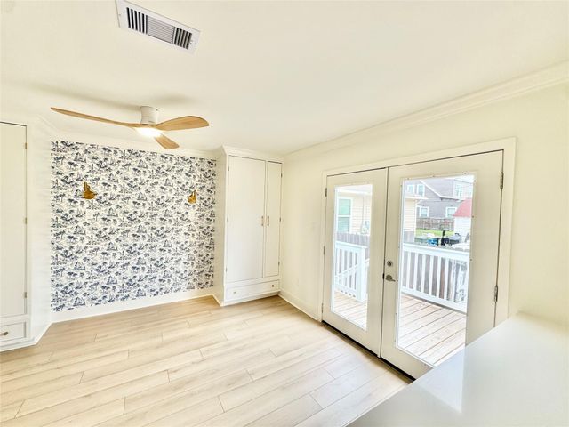 1312 35th Street, Galveston, TX 77550