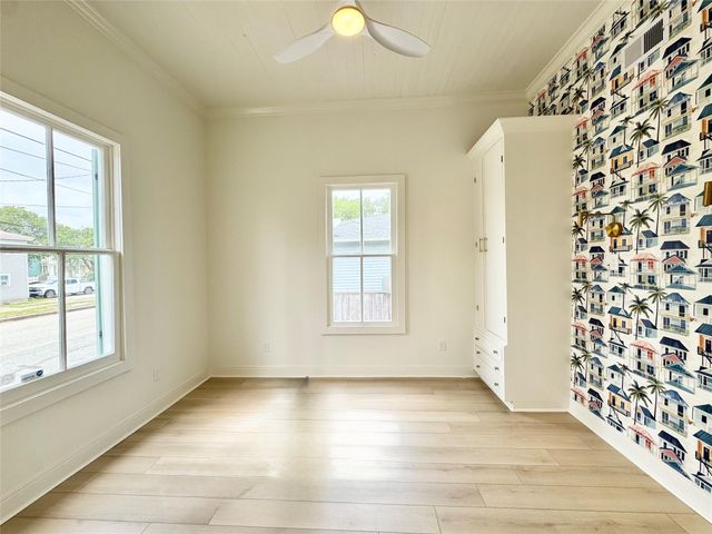1312 35th Street, Galveston, TX 77550