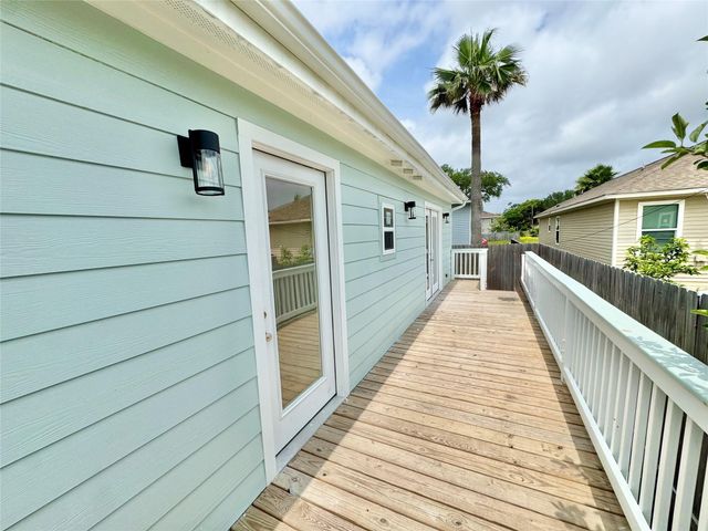 1312 35th Street, Galveston, TX 77550