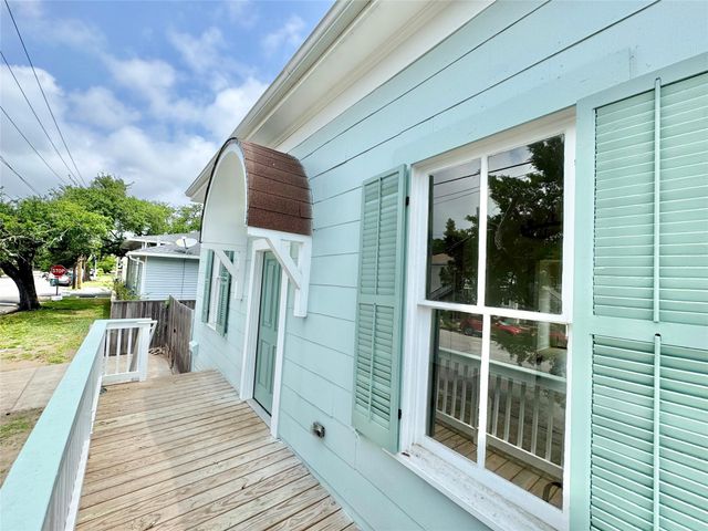 1312 35th Street, Galveston, TX 77550