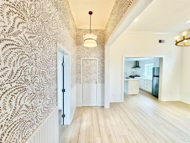 1312 35th Street, Galveston, TX 77550