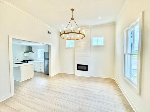 1312 35th Street, Galveston, TX 77550