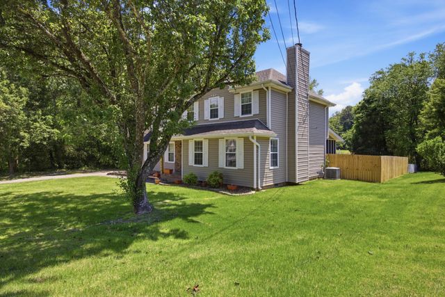 7118 Hunter Forrest Drive, Harrison, TN 37341