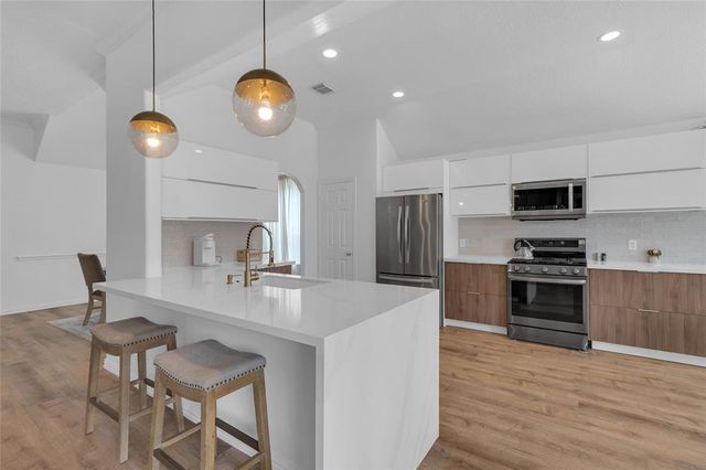 18327 Marlin Waters Drive, Humble, TX 77346