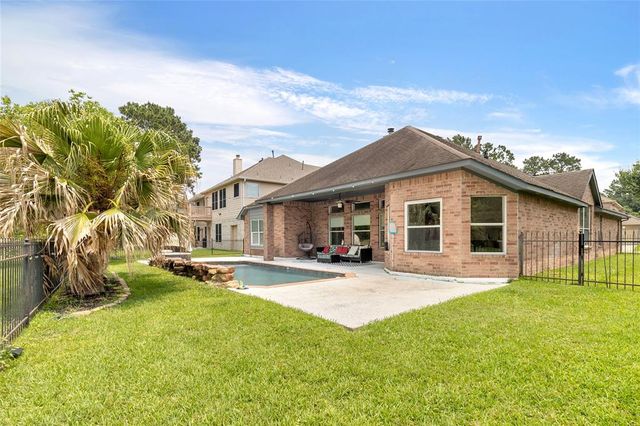 18327 Marlin Waters Drive, Humble, TX 77346
