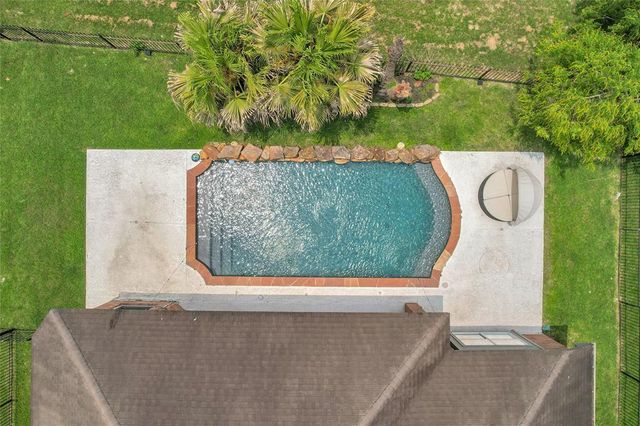 18327 Marlin Waters Drive, Humble, TX 77346