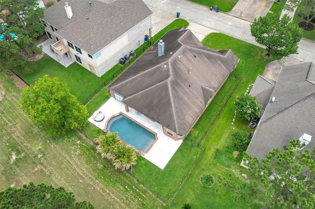 18327 Marlin Waters Drive, Humble, TX 77346