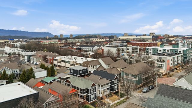 1709 Long Street, Chattanooga, TN 37408