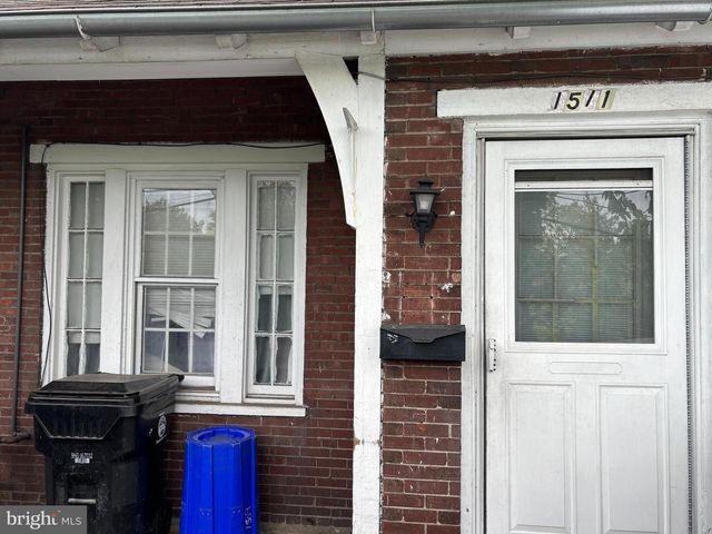 1511 S CAMERON TER, Harrisburg, PA 17104