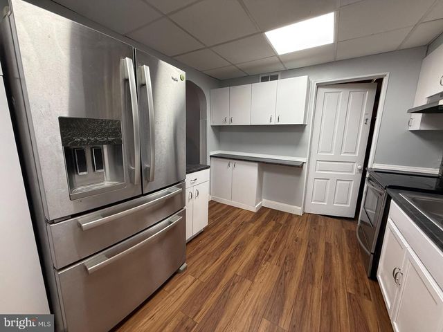 1511 S CAMERON TER, Harrisburg, PA 17104