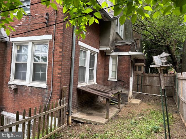 1511 S CAMERON TER, Harrisburg, PA 17104