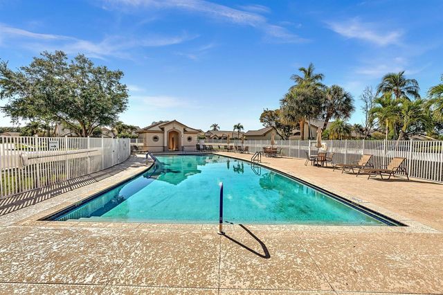8914 Brittany Lakes Drive, Boynton Beach, FL 33472