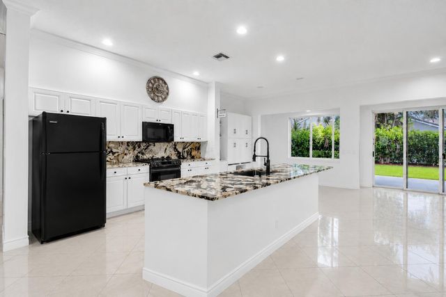 8914 Brittany Lakes Drive, Boynton Beach, FL 33472