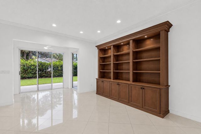 8914 Brittany Lakes Drive, Boynton Beach, FL 33472