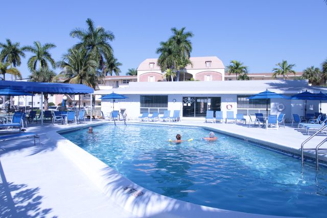 440 Paradise Isle Boulevard 303, Hallandale Beach, FL 33009