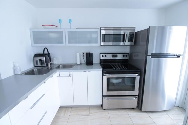 440 Paradise Isle Boulevard 303, Hallandale Beach, FL 33009