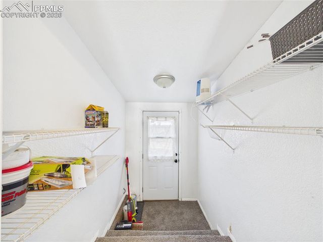 706 Airlane Avenue, Pueblo, CO 81005