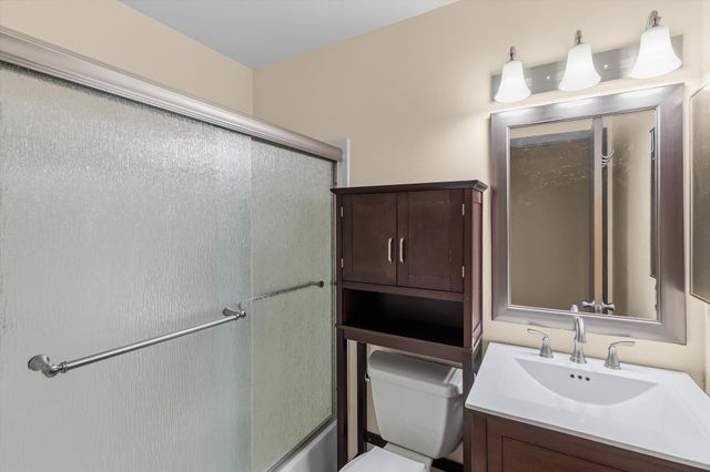 2296 Benson Avenue G, Saint Paul, MN 55116