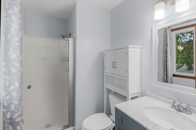 2296 Benson Avenue G, Saint Paul, MN 55116
