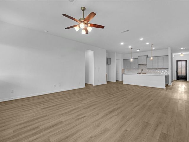 313 Redbud Ridge Drive, Brookshire, TX 77423