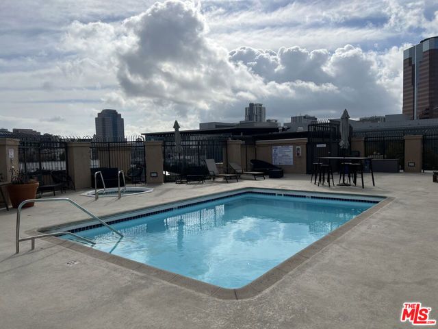 640 W 4th Street 205, Long Beach, CA 90802