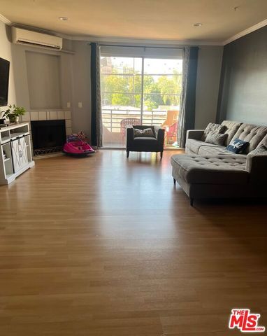 640 W 4th Street 205, Long Beach, CA 90802